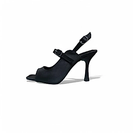 LussiShoes Siyah Topuklu Ayakkabı T-111